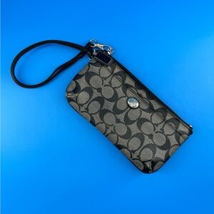 Coach Signature Jacquard Pewter Black C coated canvas Wristlet Wallet